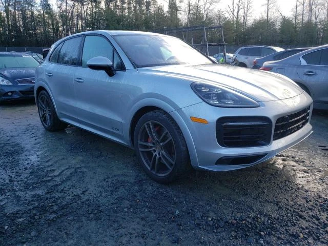 Porsche Cayenne GTS , снимка 2 - Автомобили и джипове - 48569493