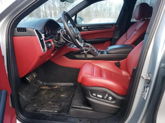 Porsche Cayenne GTS , снимка 8 - Автомобили и джипове - 48569493