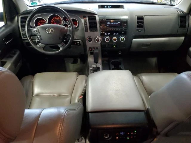 Toyota Sequoia, снимка 8 - Автомобили и джипове - 48725949