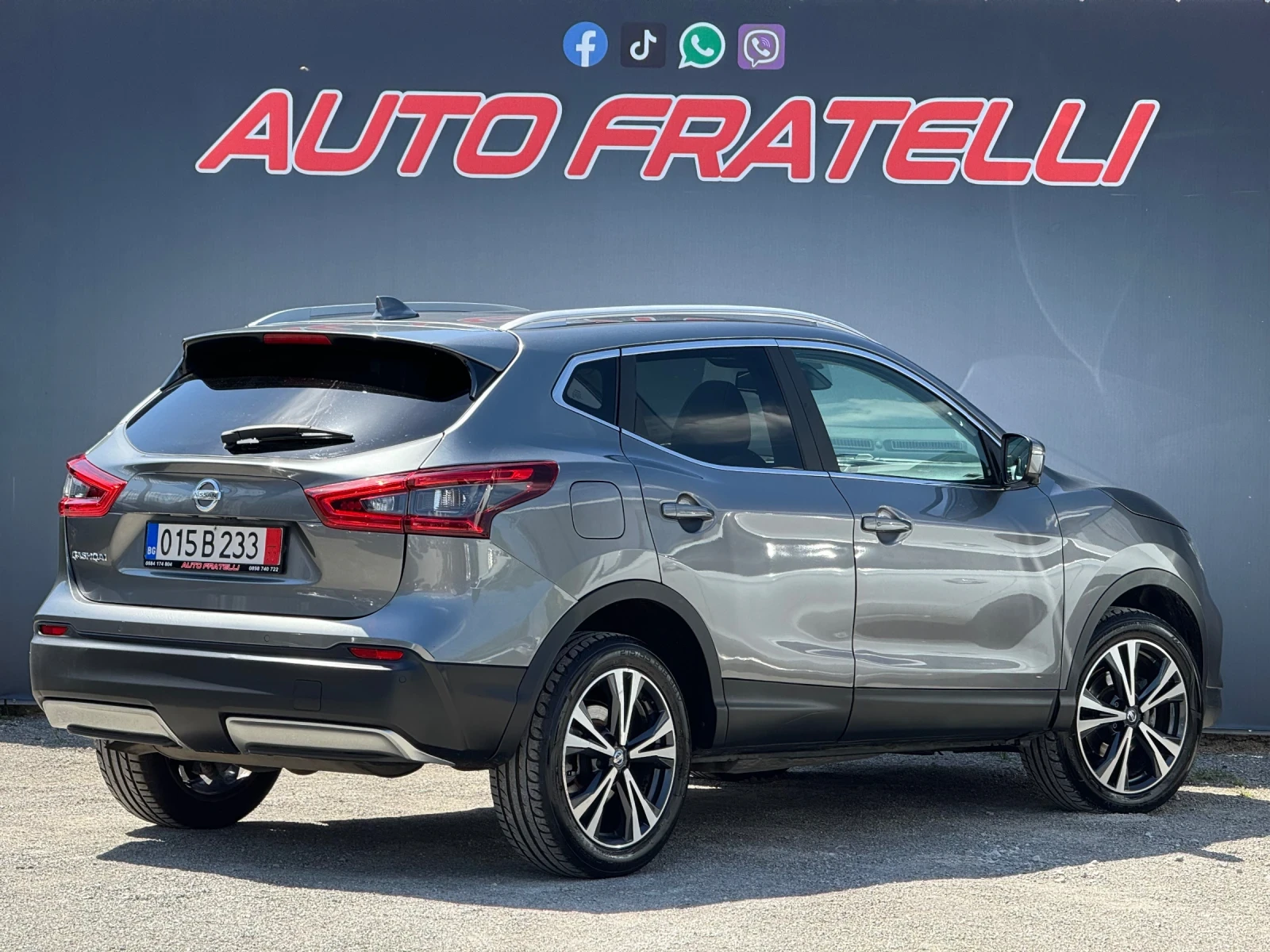 Nissan Qashqai 1.5dCi TEKNA* ЛИЗИНГ* БАРТЕР* KEYLESS* PANORAMA - изображение 3