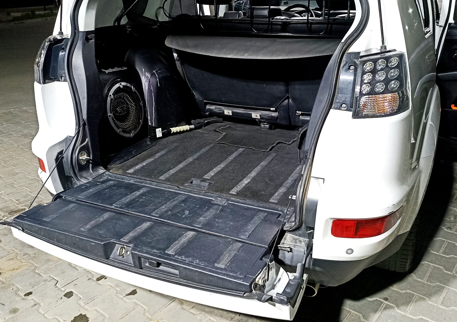 Mitsubishi Outlander 2.0 / | Mobile.bg   15