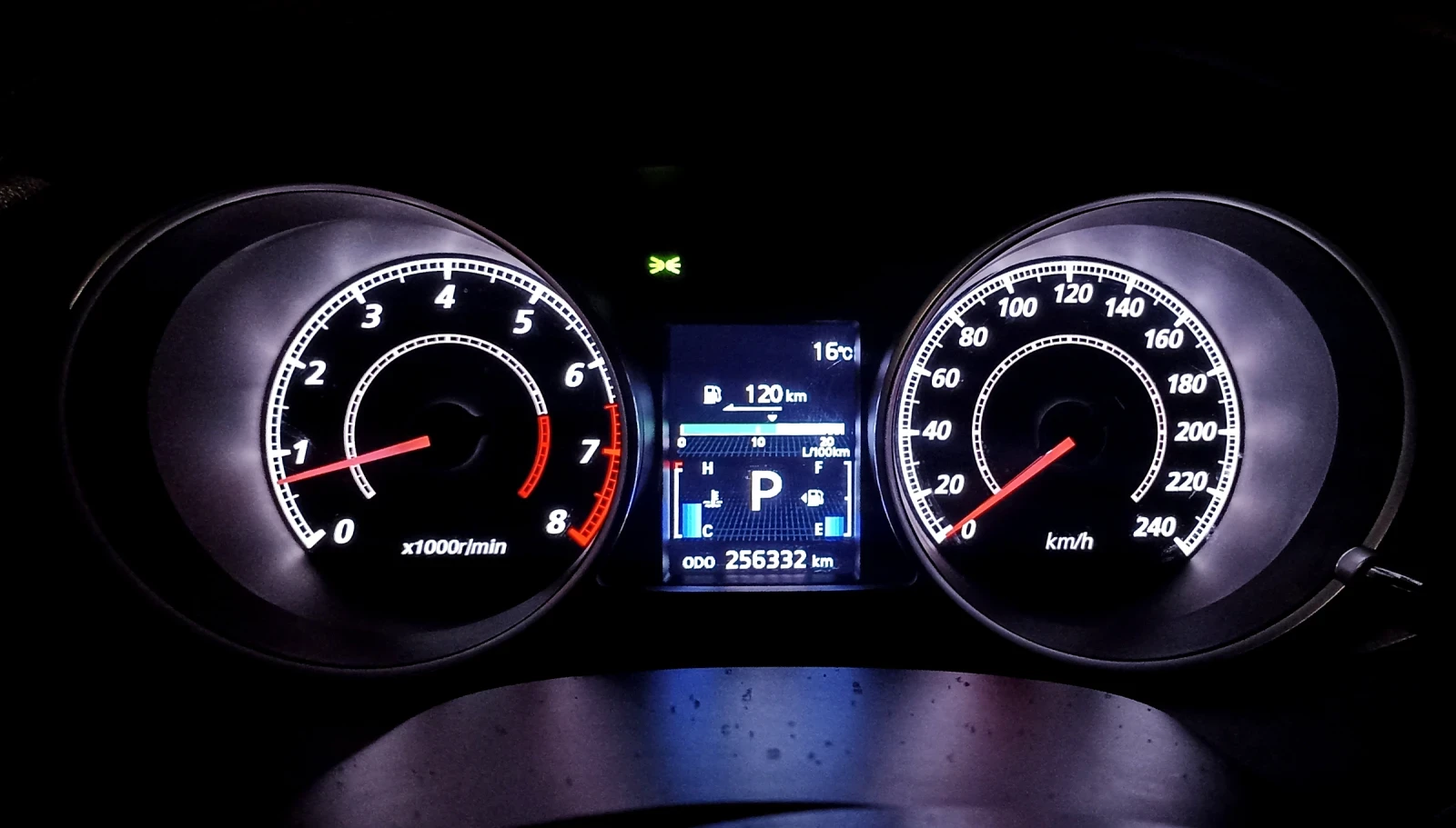 Mitsubishi Outlander 2.0 Газ/Бензин - изображение 6