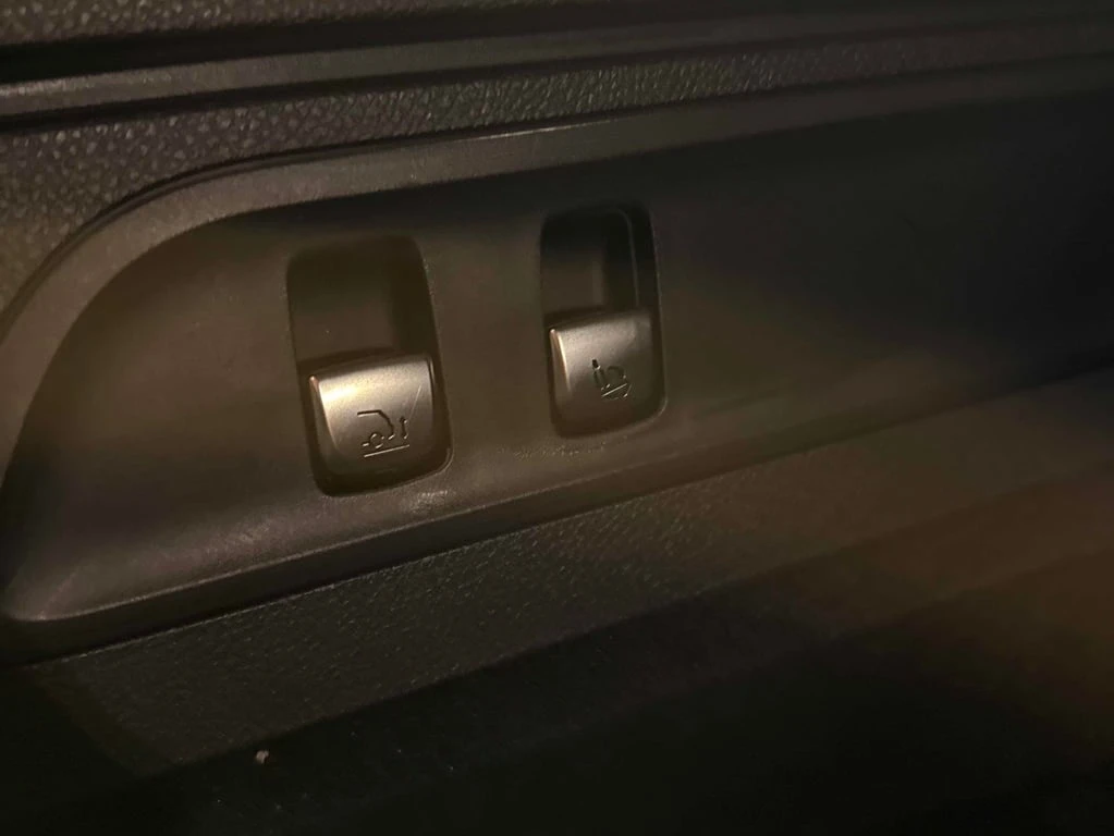 Mercedes-Benz GLC 43 AMG * CARFAX * �������� ����* �������� * ������� | Mobile.bg � ����������� 14