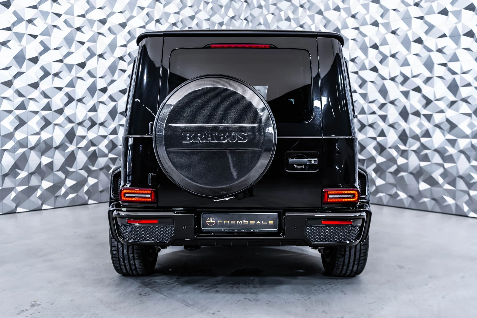 Mercedes-Benz G 63 AMG Brabus Pack* Burmester* Carbon - изображение 4