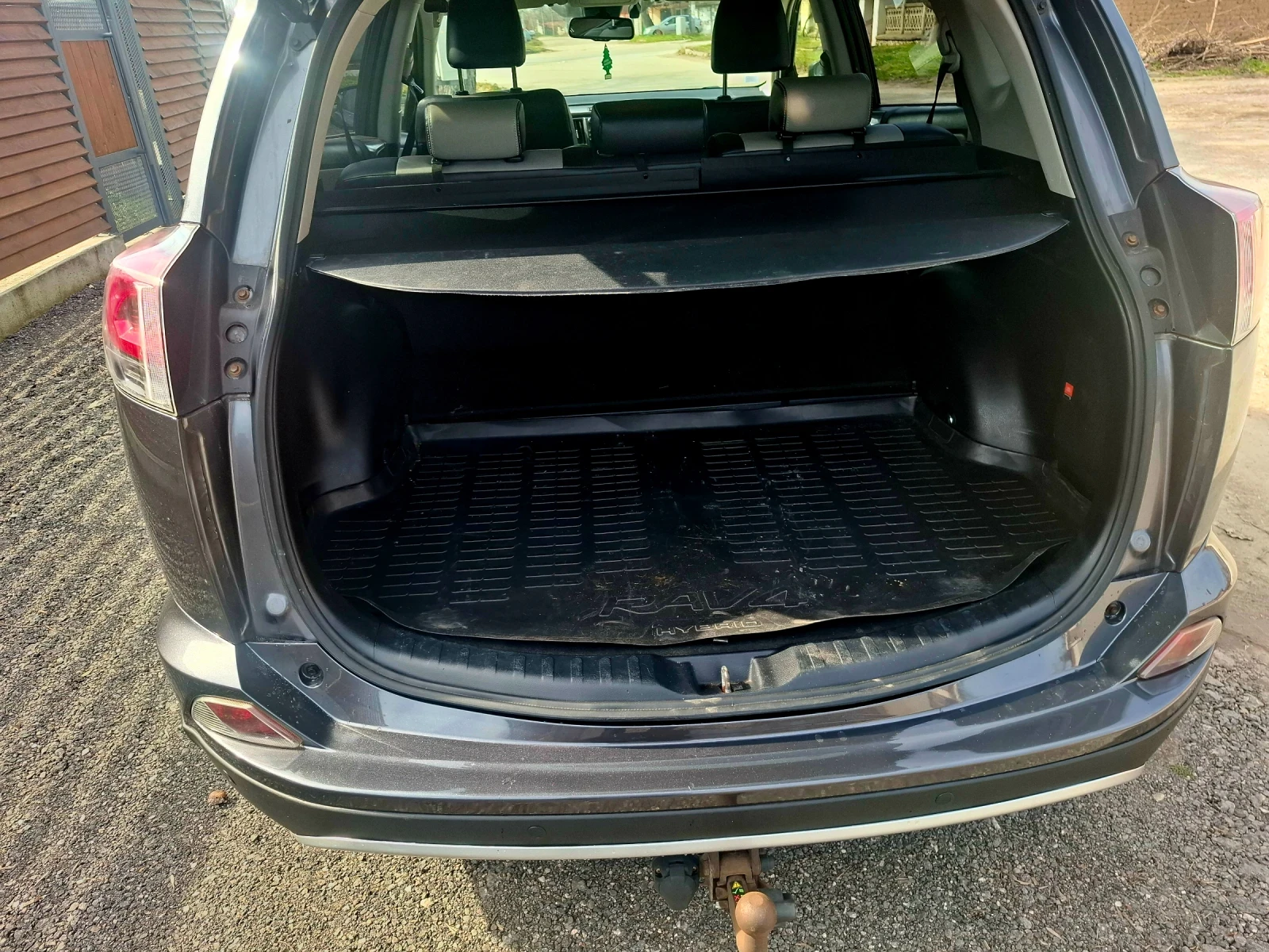 Toyota Rav4 2.5 HYBRID  4X4, снимка 15 - Автомобили и джипове - 53720221