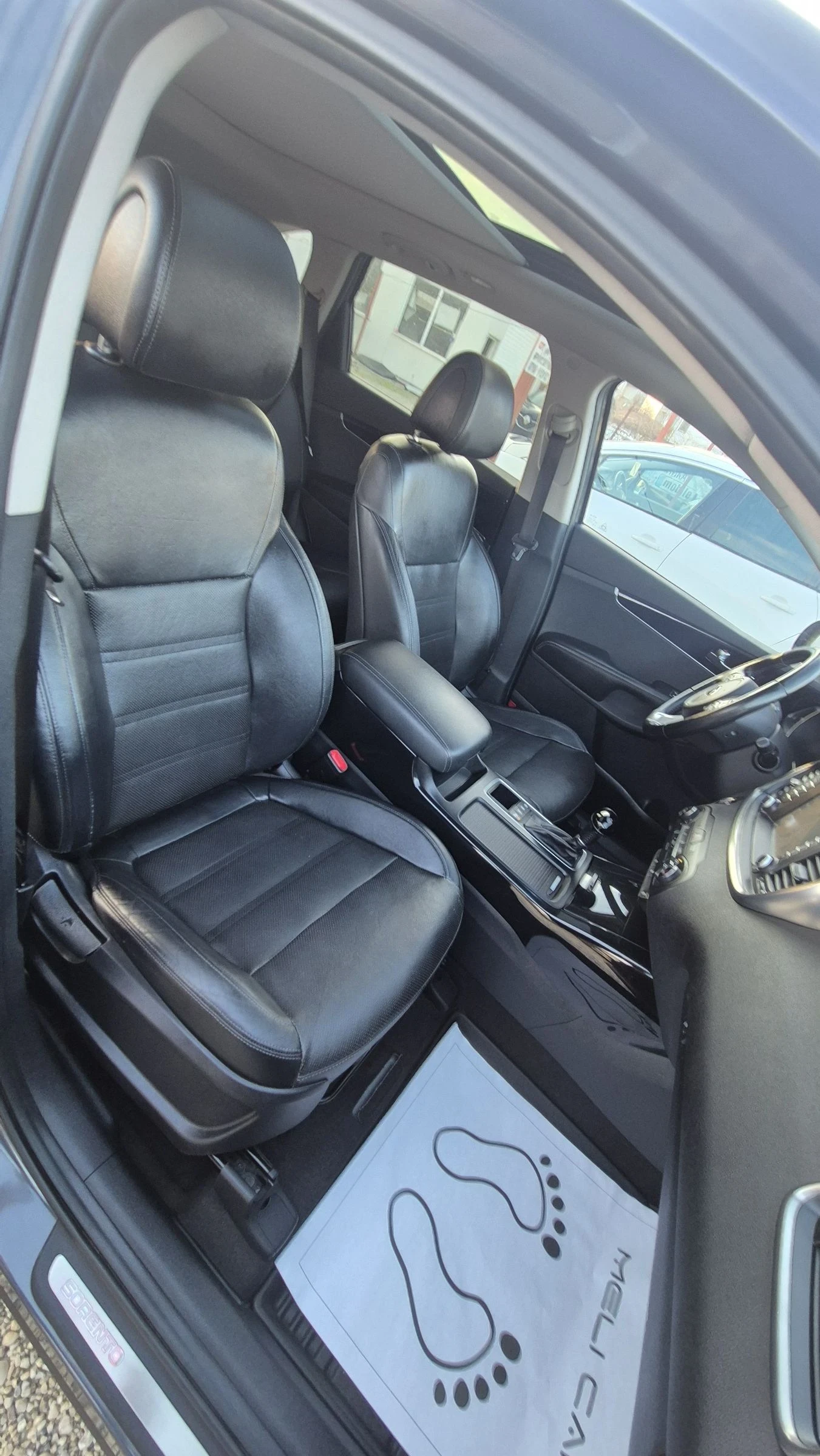 Kia Sorento 2.0CRDI FULL REBEl 125хил.100%ЛИЗИНГ ВИДЕО , снимка 10 - Автомобили и джипове - 53879946