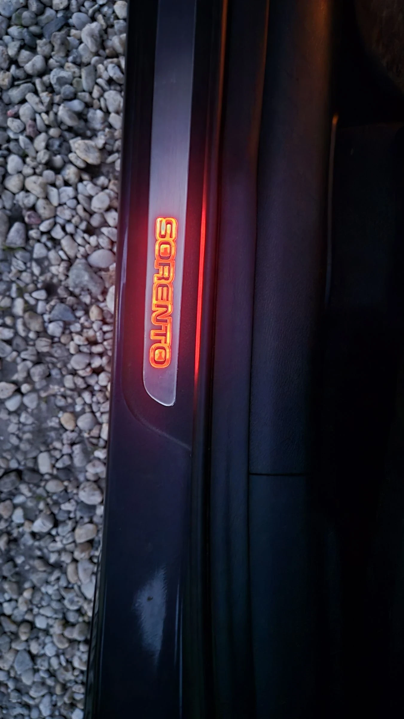 Kia Sorento 2.0CRDI FULL REBEl 125���.100%������ �����  | Mobile.bg � ����������� 14