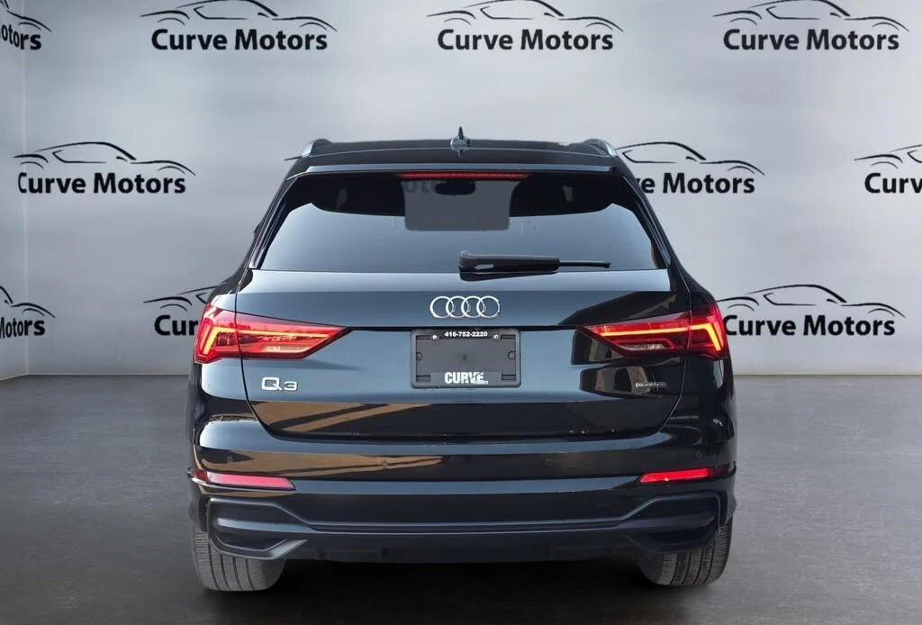 Audi Q3 S-LINE, снимка 3 - Автомобили и джипове - 54016866