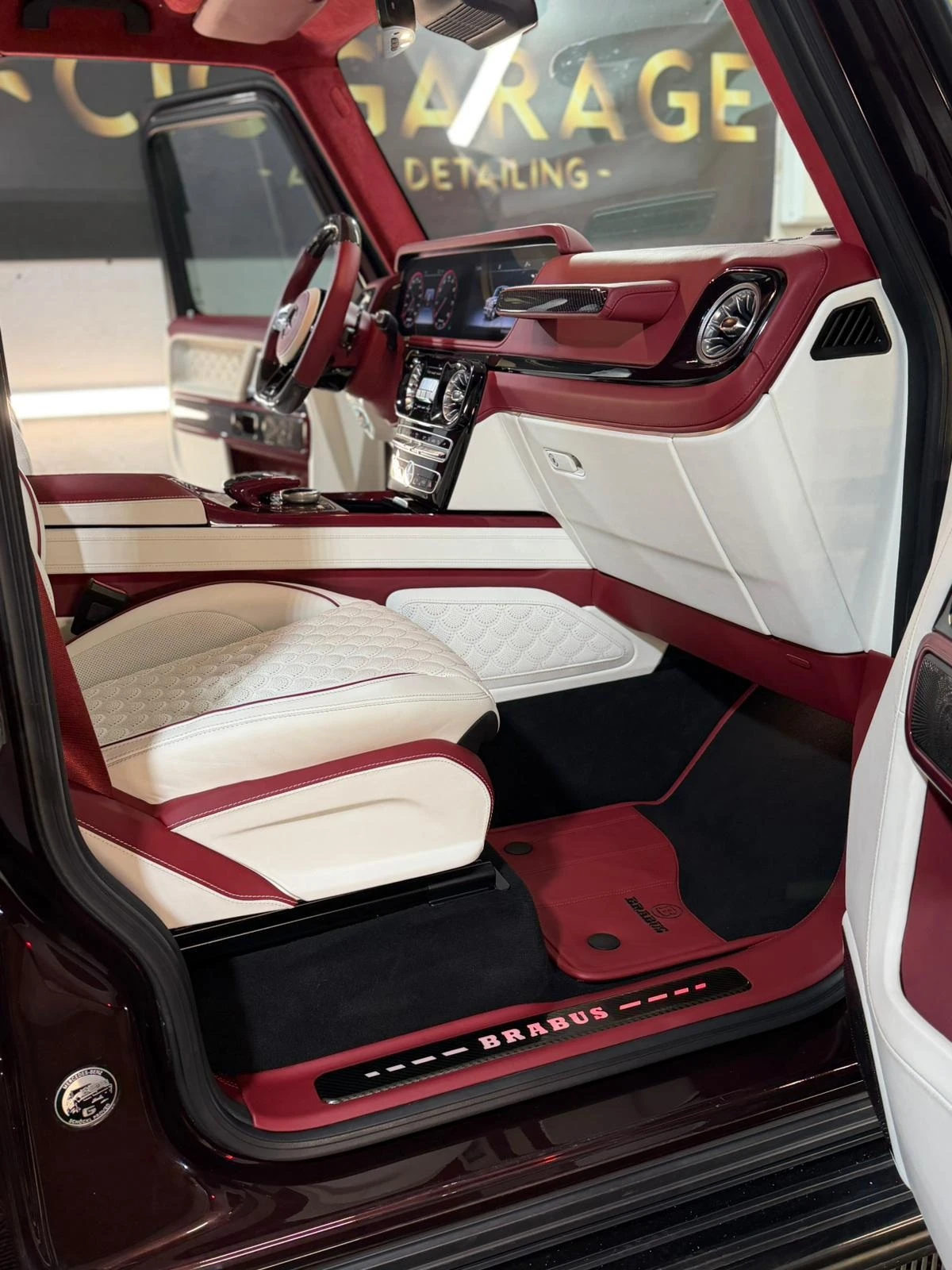 Mercedes-Benz G 63 AMG Brabus G700 Widestar Carbon, снимка 6 - Автомобили и джипове - 54352796