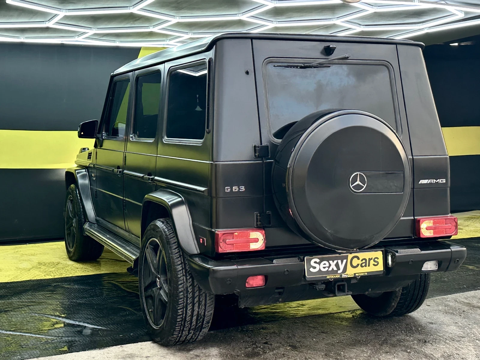 Mercedes-Benz G 63 AMG Designo/95k-km/FULL, снимка 5 - Автомобили и джипове - 54548488