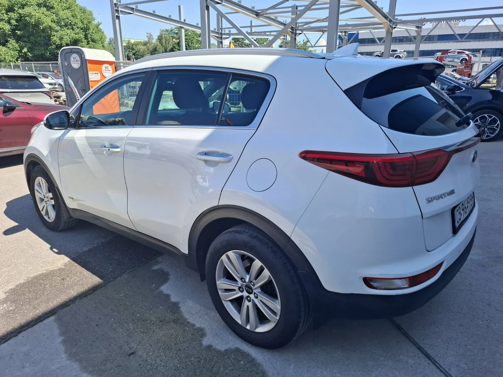 Kia Sportage 2.0 crdi EX 4x4, снимка 6 - Автомобили и джипове - 54855363