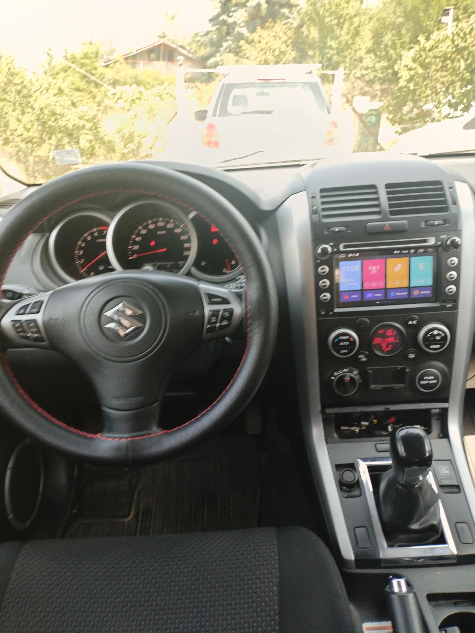 Suzuki Grand vitara, снимка 5 - Автомобили и джипове - 55386387