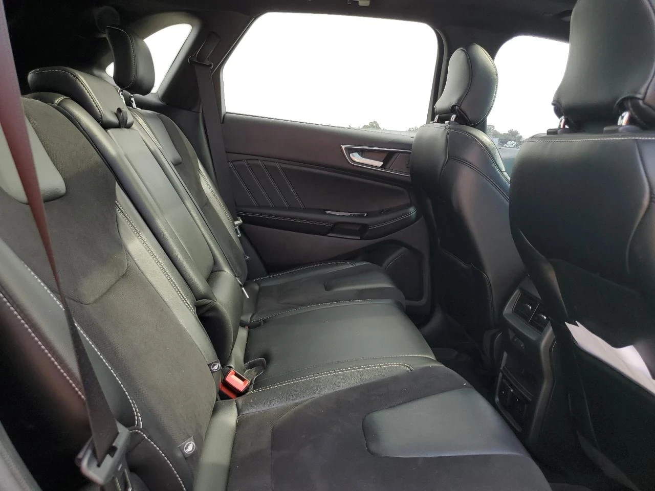 Ford Edge 2.7 V6 ST Twin Turbo Бензин/Газ, снимка 12 - Автомобили и джипове - 55954140