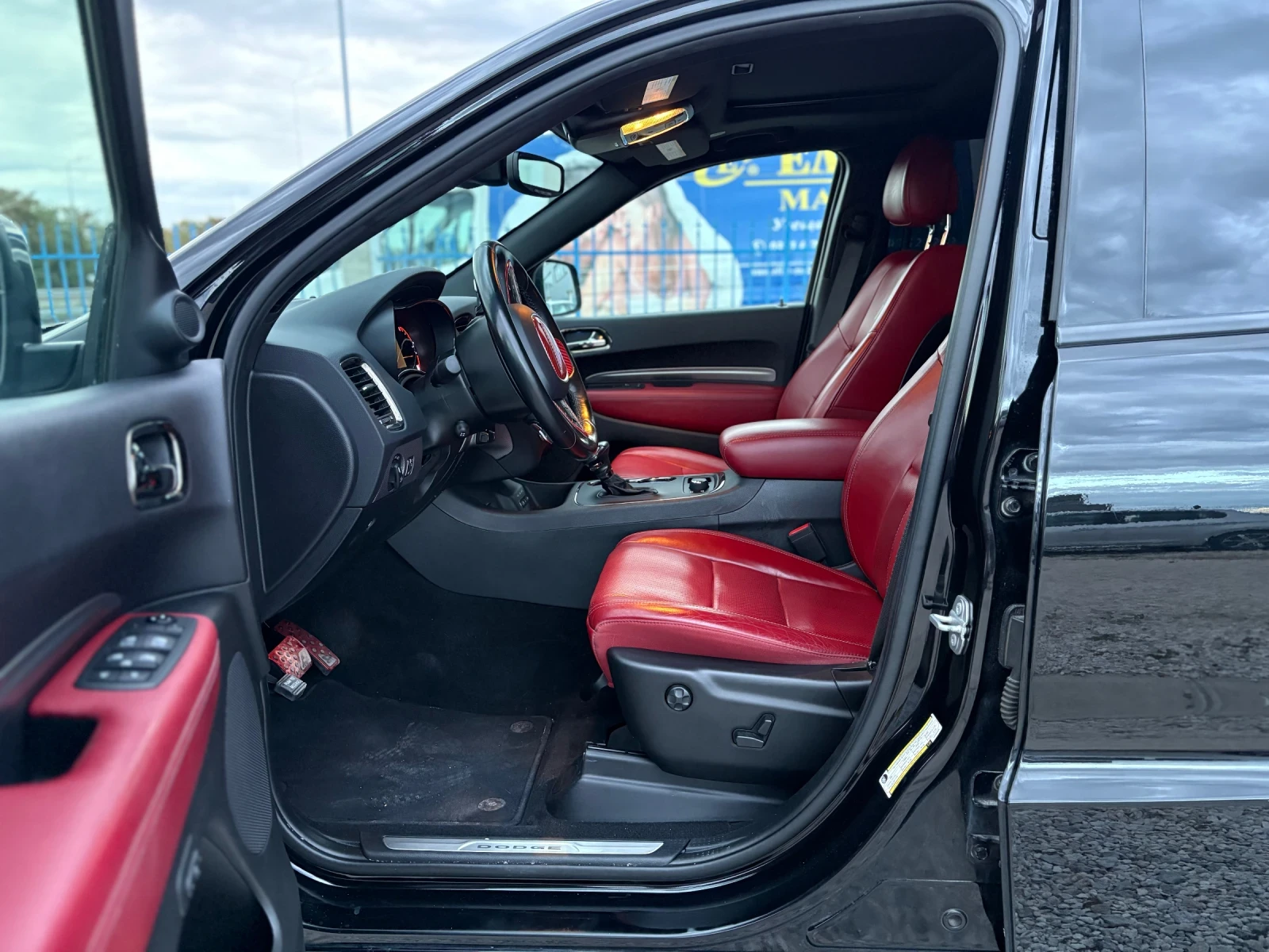 Dodge Durango R/T 5.7 HEMI, снимка 11 - Автомобили и джипове - 56171769