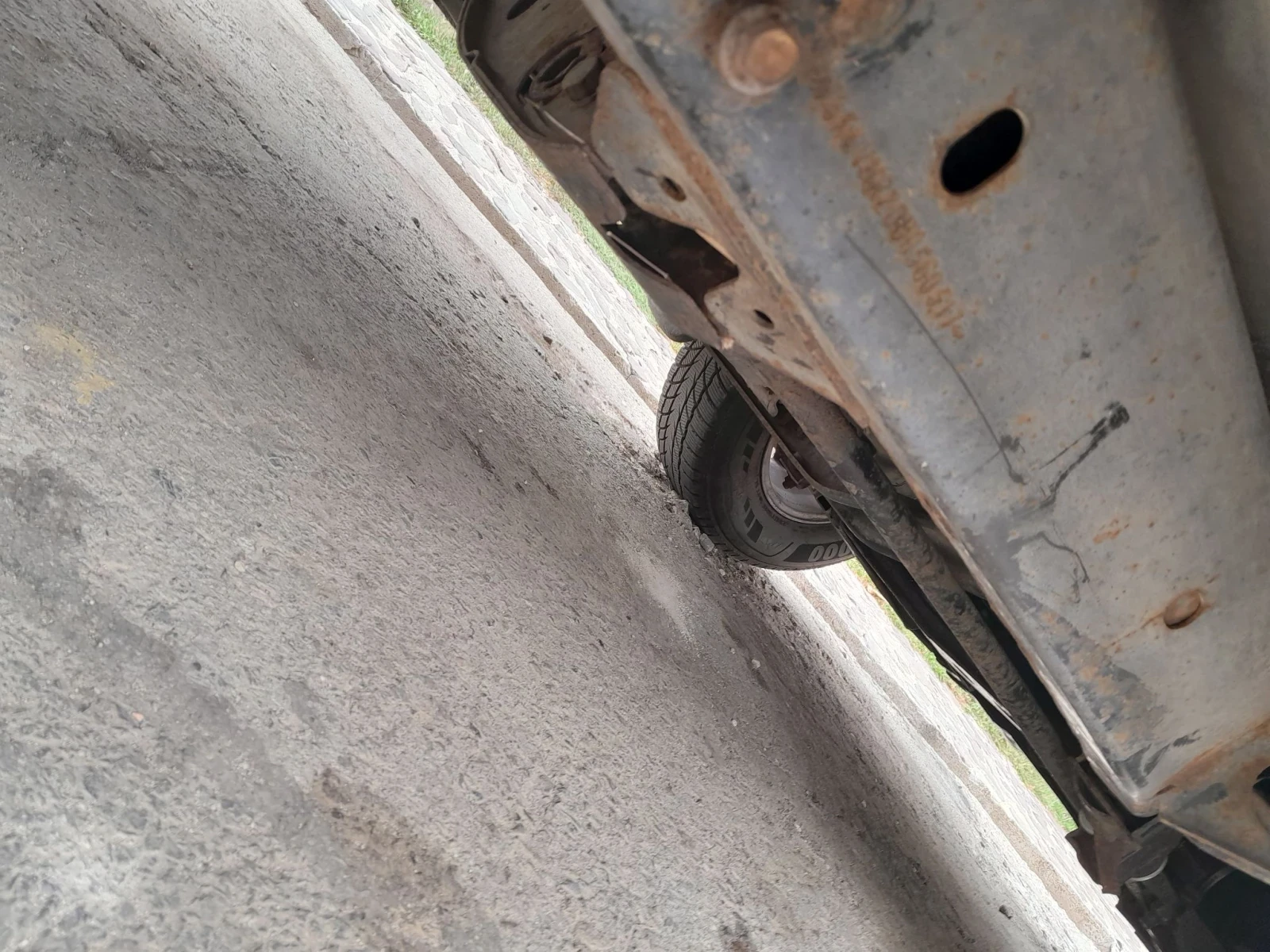 Nissan Terrano | Mobile.bg � ����������� 12