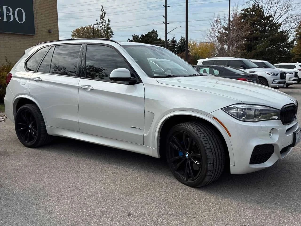 BMW X5, снимка 3 - Автомобили и джипове - 56713128