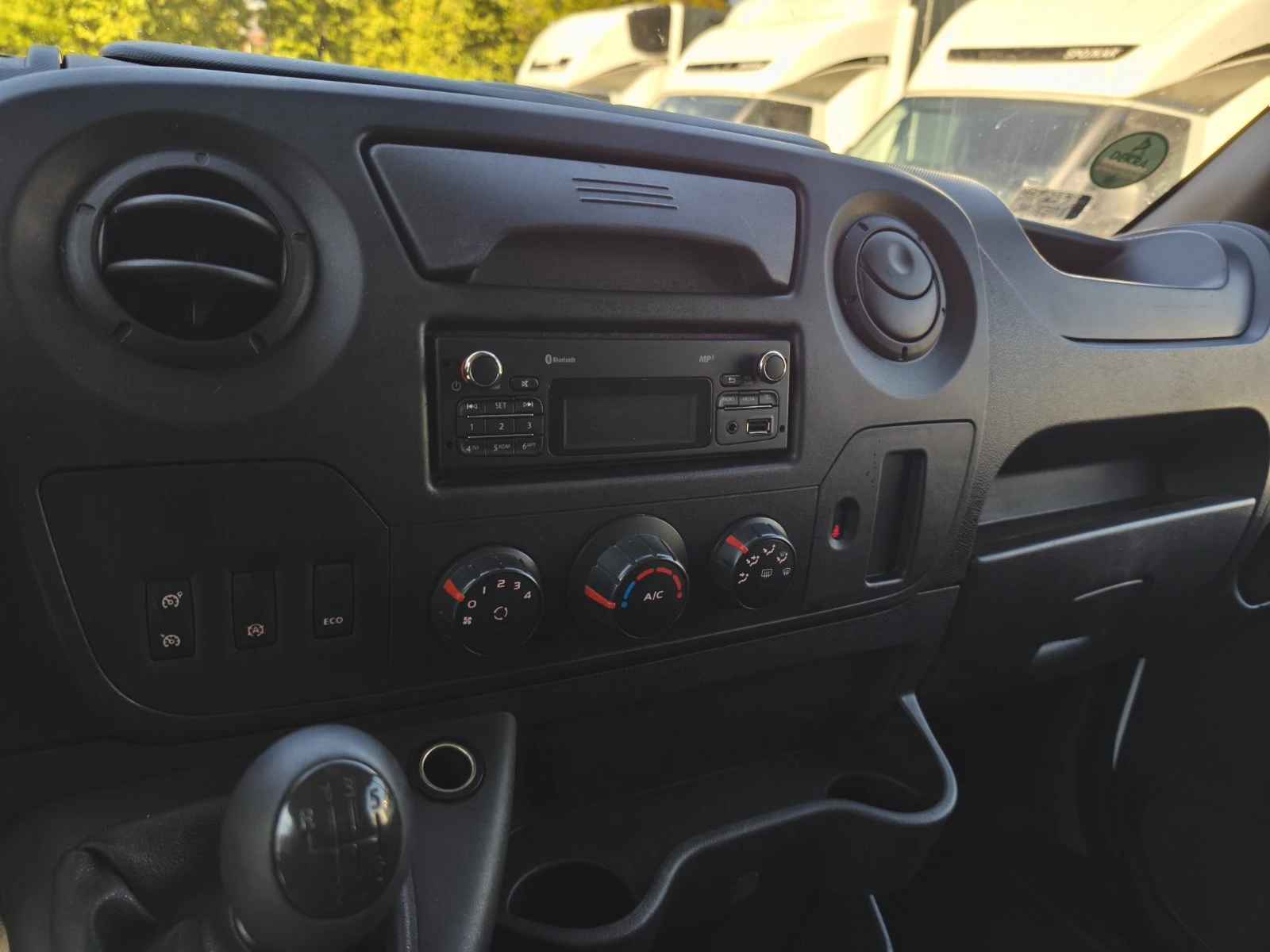 Renault Master ДВОЙНА КАБИНА//ЛИЗИНГ//* НОВ БРЕЗЕНТ - изображение 10