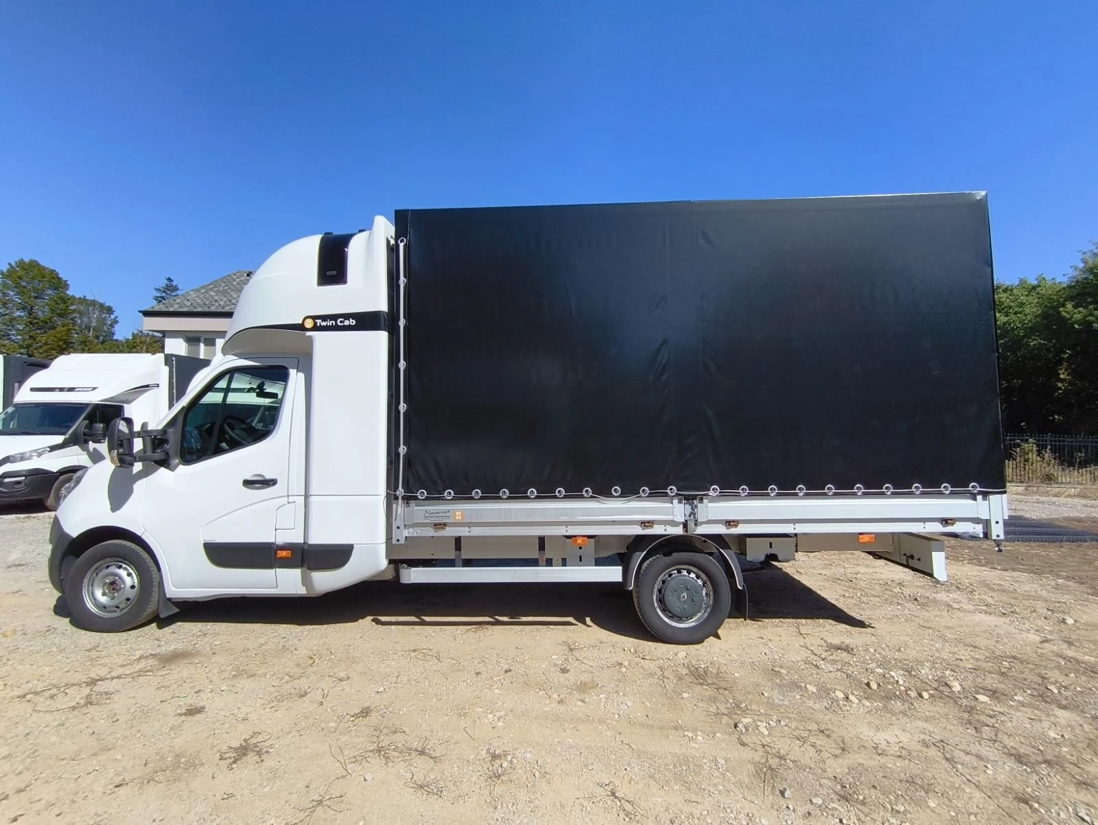 Renault Master ДВОЙНА КАБИНА//ЛИЗИНГ//* НОВ БРЕЗЕНТ - изображение 3