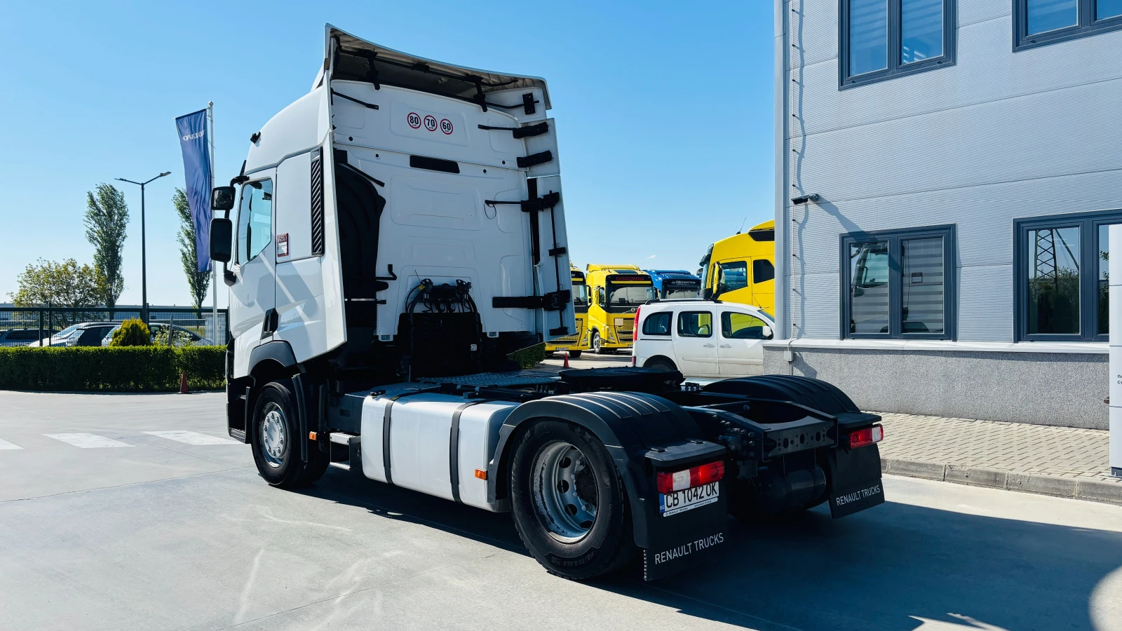 Renault T * ЛИЗИНГ НА НОВИ ФИРМИ* , снимка 5 - Камиони - 54410041