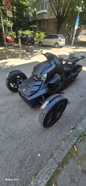 ����� �� �������� �� Can-Am Ryker