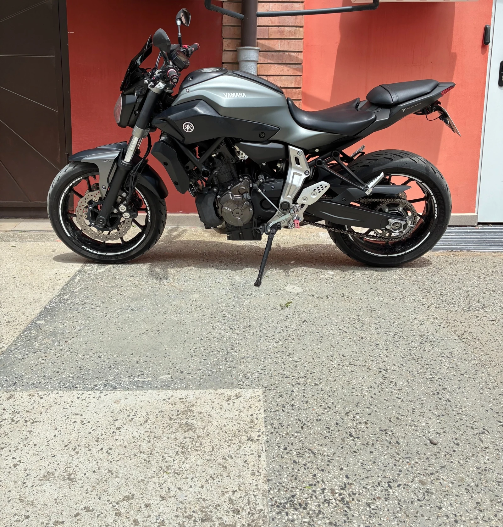 Yamaha Mt-07 ABS, снимка 3 - Мотоциклети и мототехника - 54604125