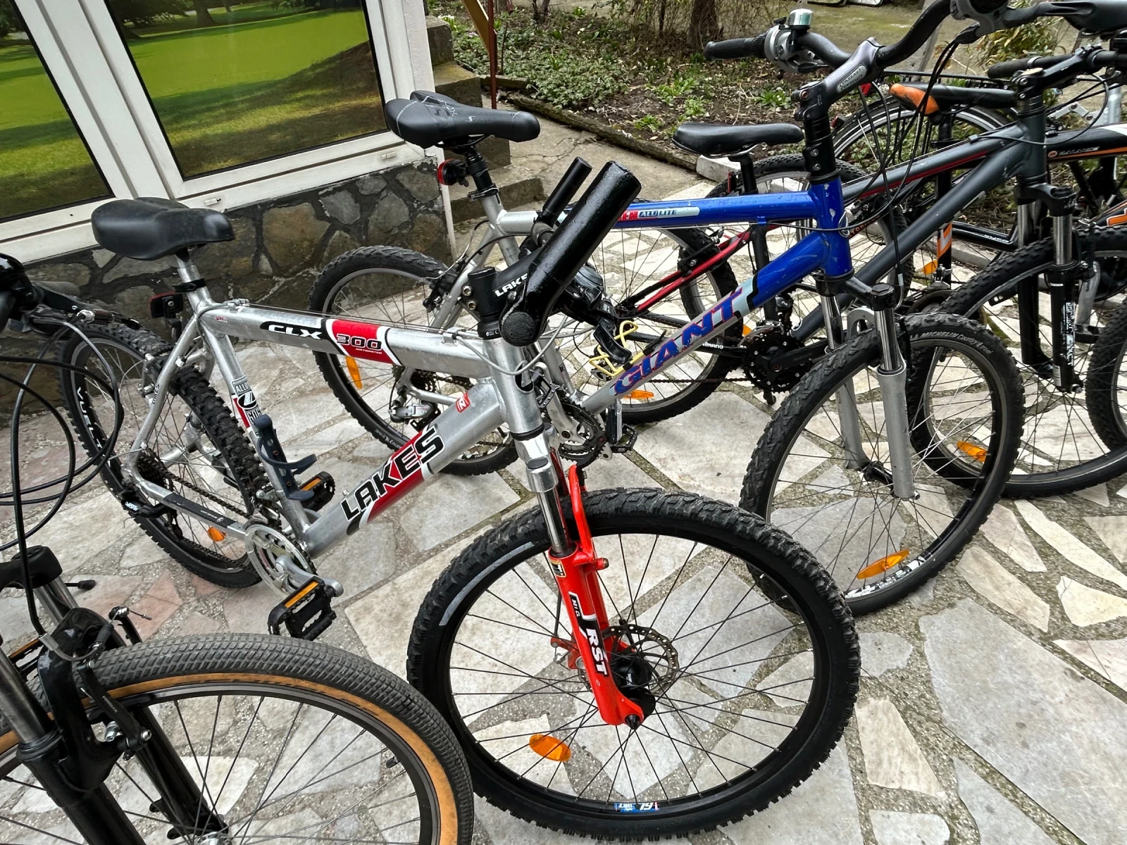 ������� ���������� �� �������� | Mobile.bg � ����������� 3