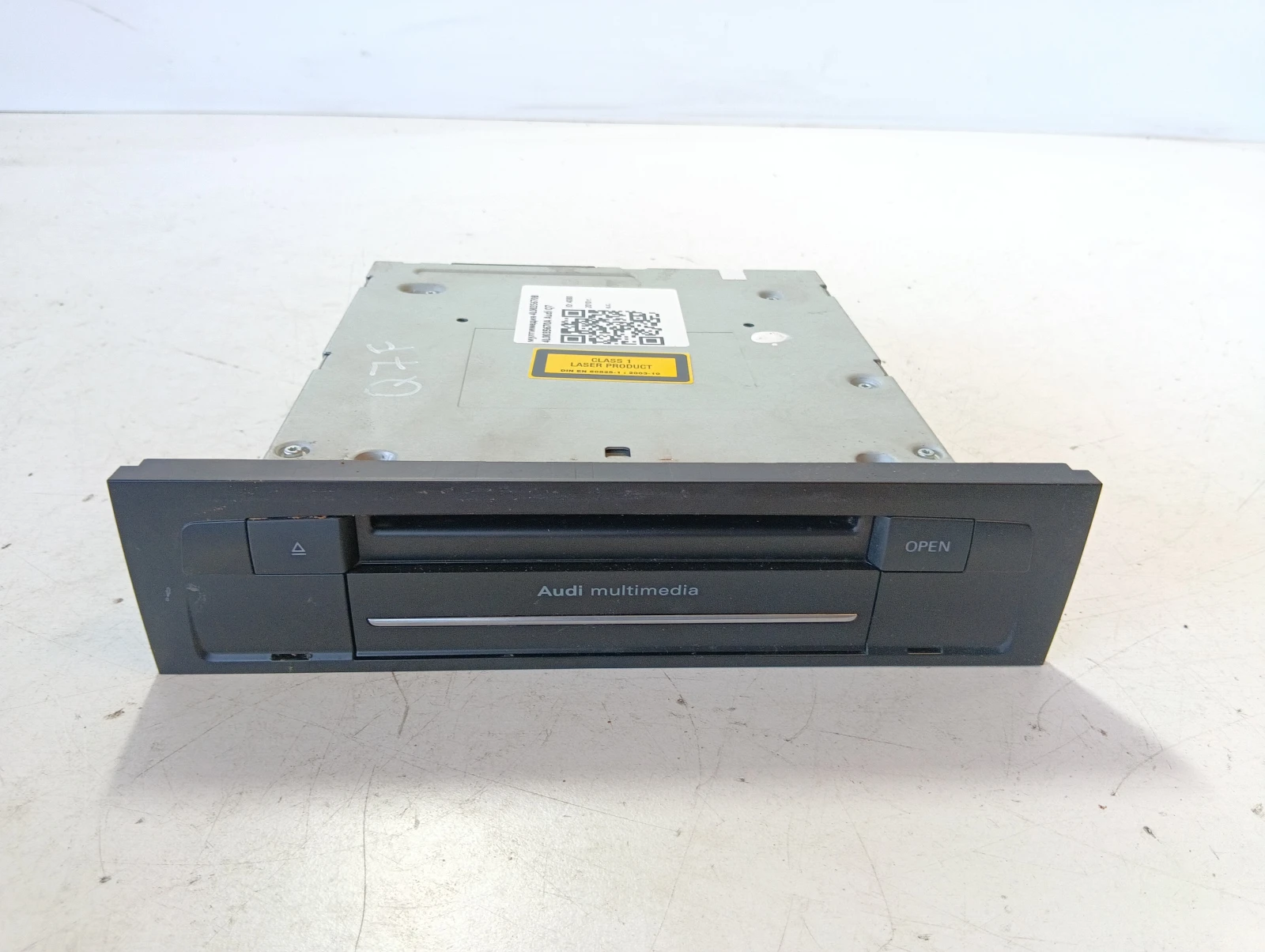 мултимедия 4L0035670B 4L0035670A Audi Q7