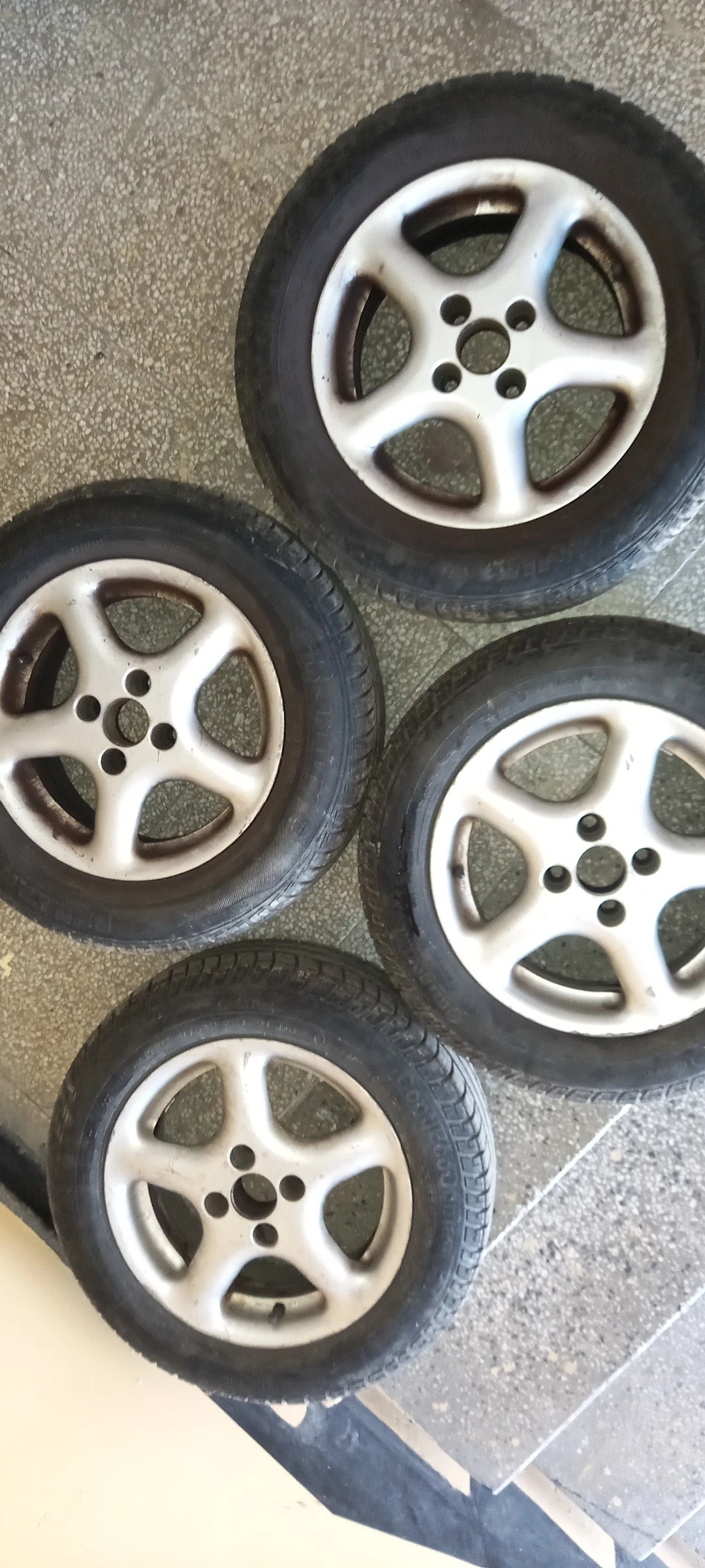 ���� � ������ 185/65R14 �� VW | Mobile.bg � ����������� 6