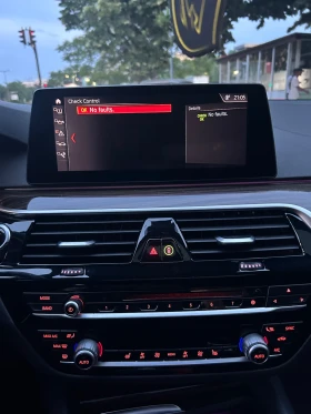BMW 530 BMW 530i xdrive* Sport line* 120 000km* 2019* - 42000 лв. - 17219983 10