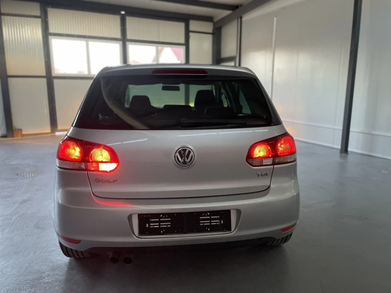 VW Golf 2.0 тди italy, снимка 6 - Автомобили и джипове - 48120106