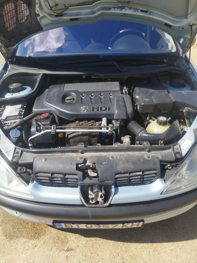 Peugeot 206 1.4 hdi, снимка 12 - Автомобили и джипове - 48305063