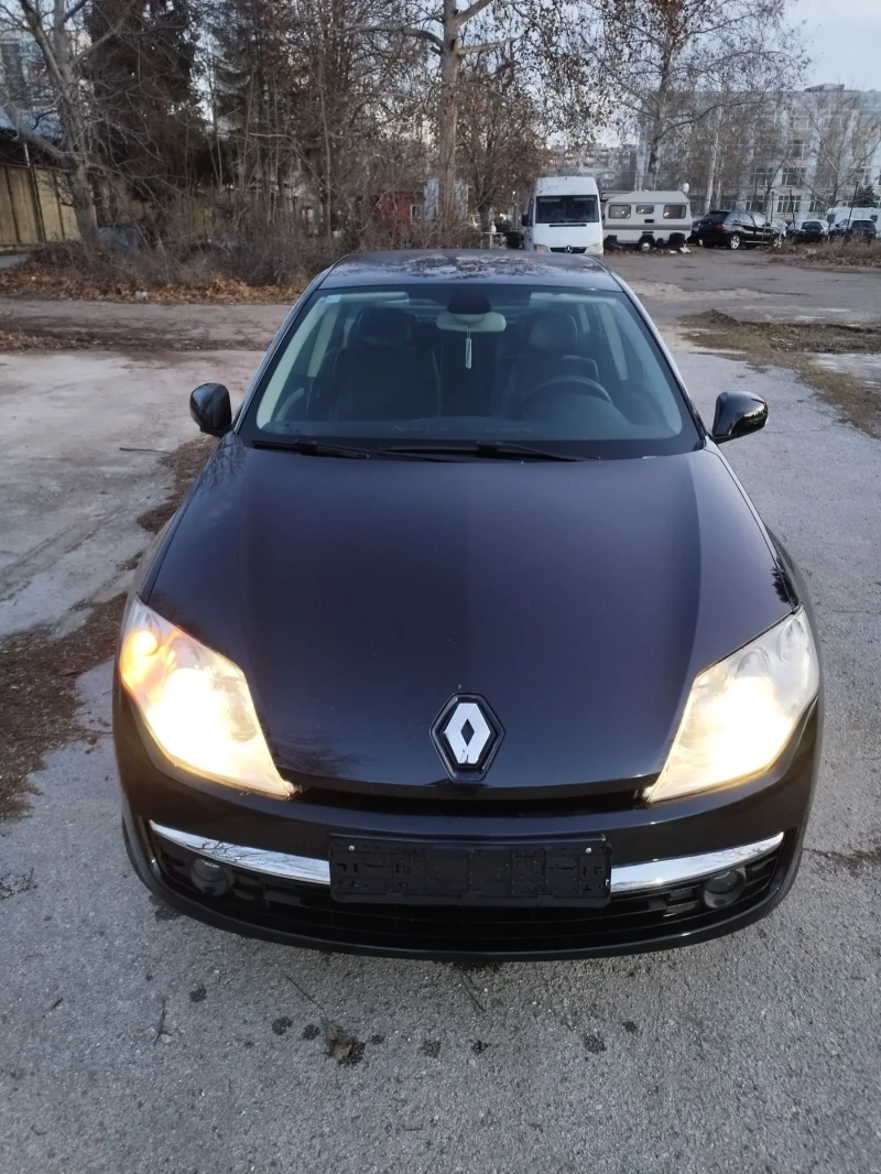 Renault Laguna, снимка 1 - Автомобили и джипове - 48644211