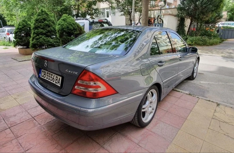 Mercedes-Benz C 320 4 Matic, снимка 6 - Автомобили и джипове - 48892440