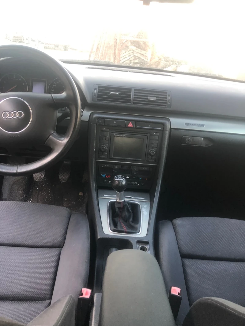 Audi A4 1.8 Т Quattro, снимка 10 - Автомобили и джипове - 49445423