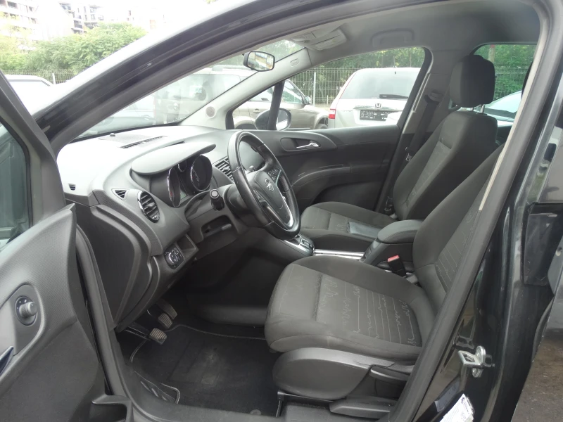 Opel Meriva, снимка 5 - Автомобили и джипове - 51441121