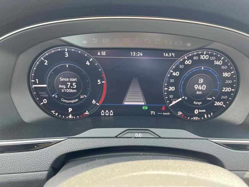 VW Passat 2.0 TDI HighLine, снимка 12 - Автомобили и джипове - 53023642