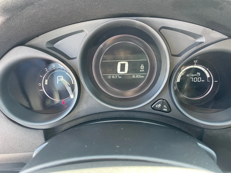 Citroen C4 1.6HDI АВТОМАТИК, снимка 11 - Автомобили и джипове - 52123356