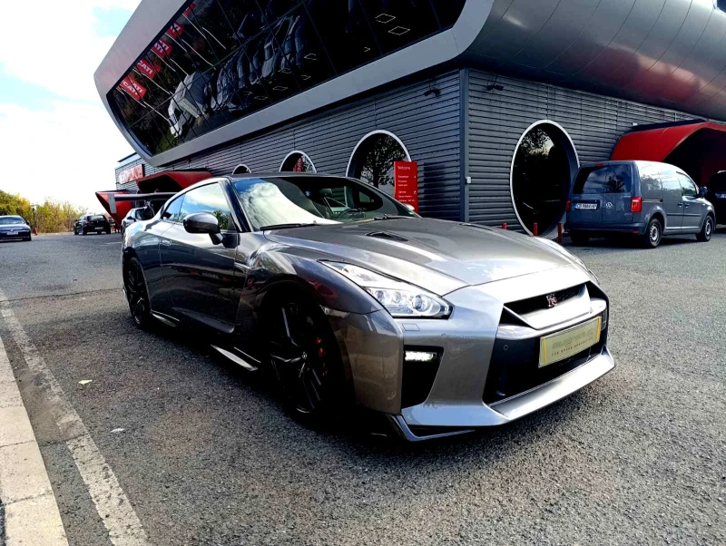 Nissan Gt-r Сервизна история! Пробег само 42 800 км!