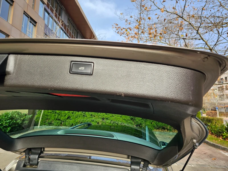 VW Passat Variant 2.0TDI Highline 4Motion DSG R-Line , снимка 14 - Автомобили и джипове - 52502103