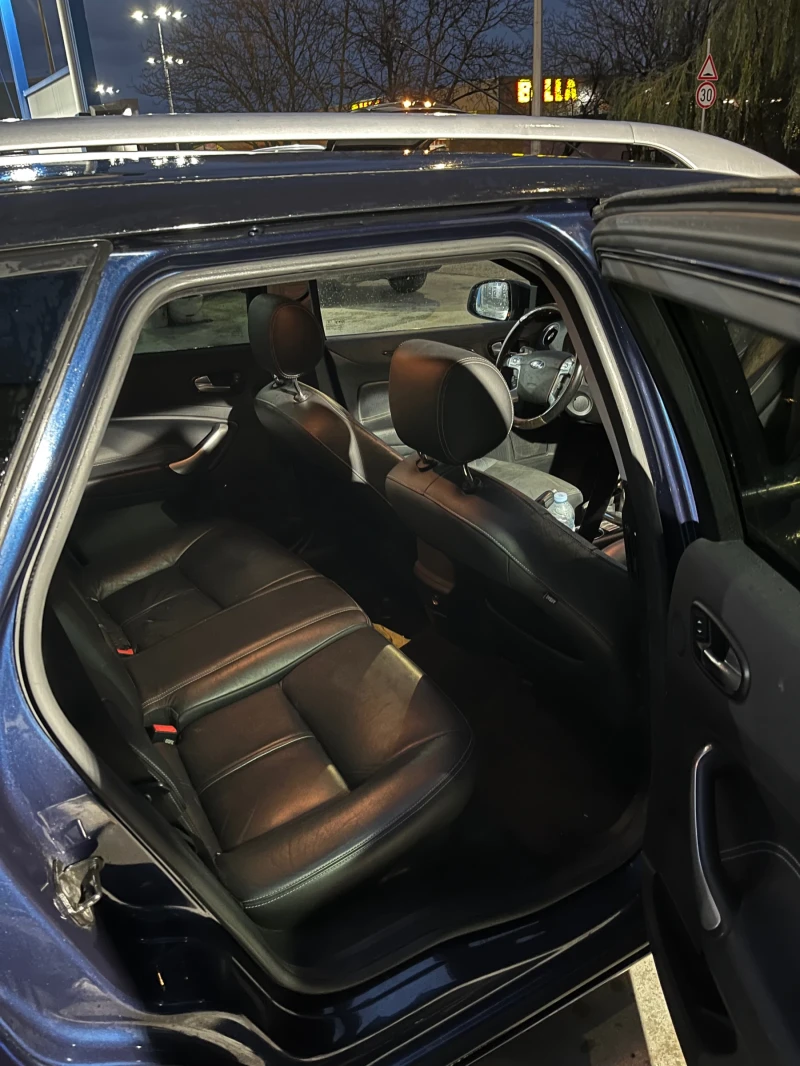 Ford Mondeo, снимка 6 - Автомобили и джипове - 52577086