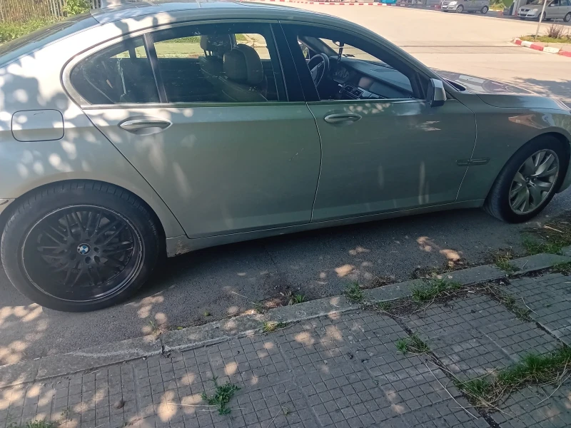 BMW 730, снимка 3 - Автомобили и джипове - 52742625