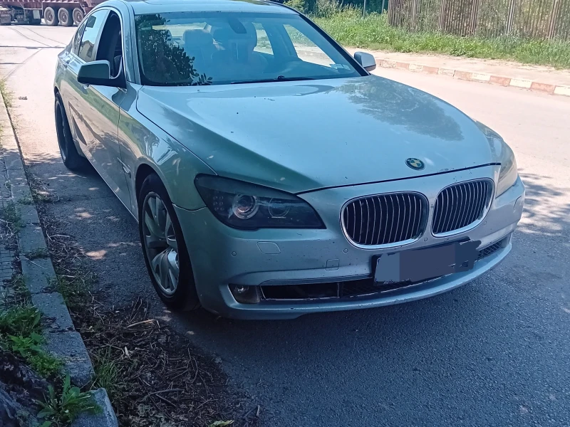 BMW 730, снимка 2 - Автомобили и джипове - 52742625