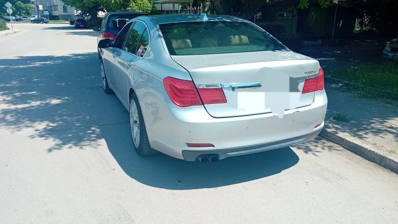 BMW 730, снимка 4 - Автомобили и джипове - 52742625