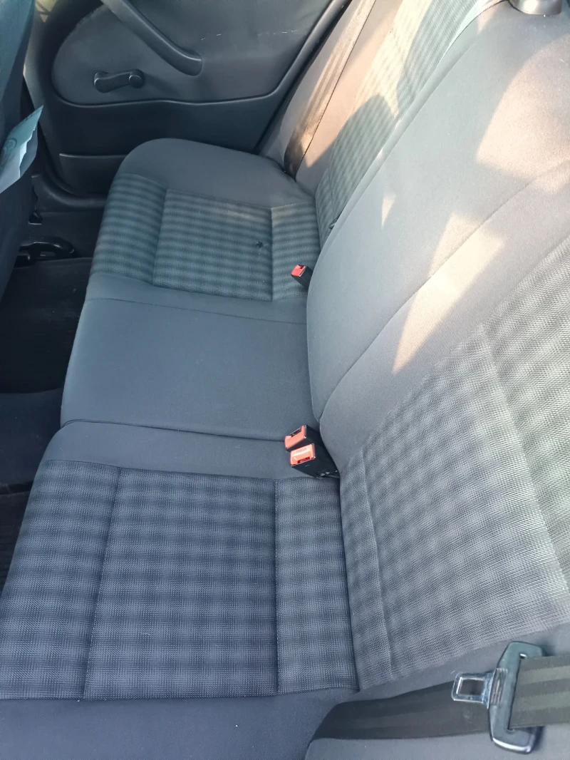 Skoda Octavia 1.9Tdi, снимка 8 - Автомобили и джипове - 53075309