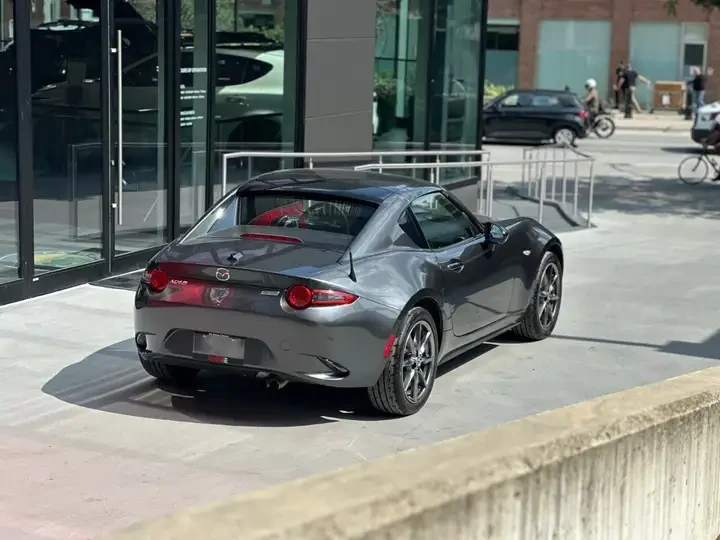Mazda Mx-5 * MANUAL* | Low Mileage| Clean Carfax GT 6sp Black | Mobile.bg � ����������� 2
