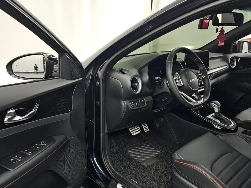 Kia K3 1.6 Turbo Signature | Mobile.bg � ����������� 10