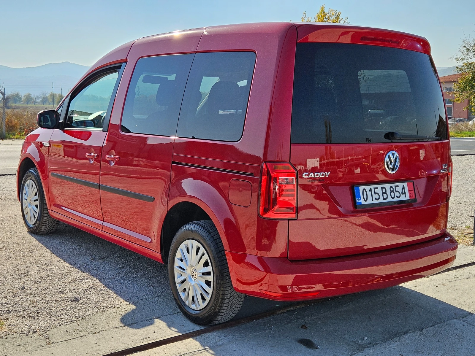 VW Caddy 2.0TDI EURO6 - изображение 5