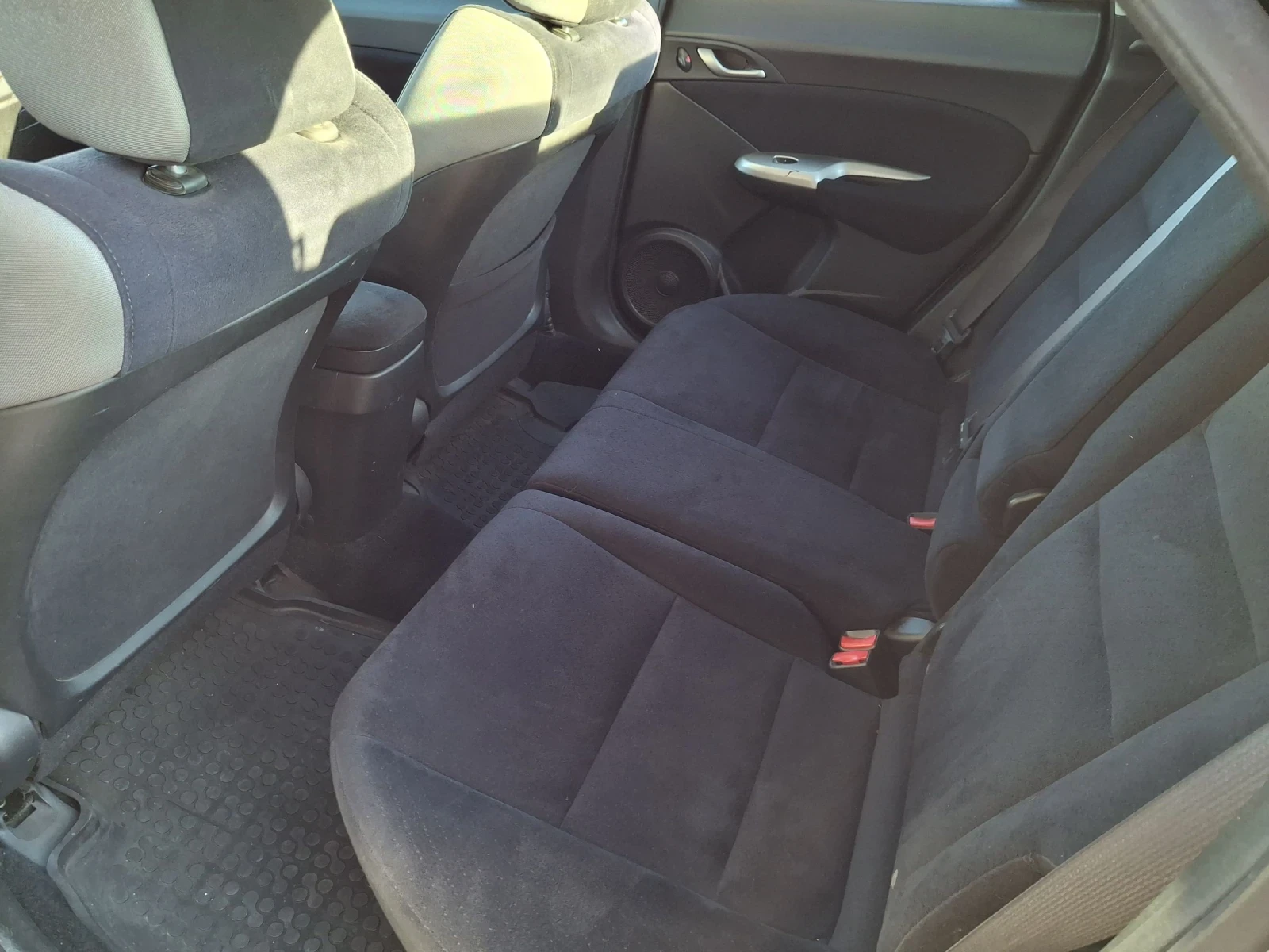 Honda Civic 1.4i 100k.c - изображение 10