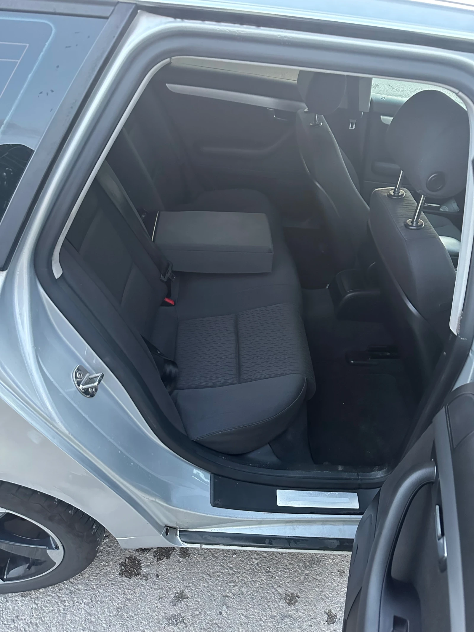 Audi A4 2.0 TDI Автоматик - изображение 7