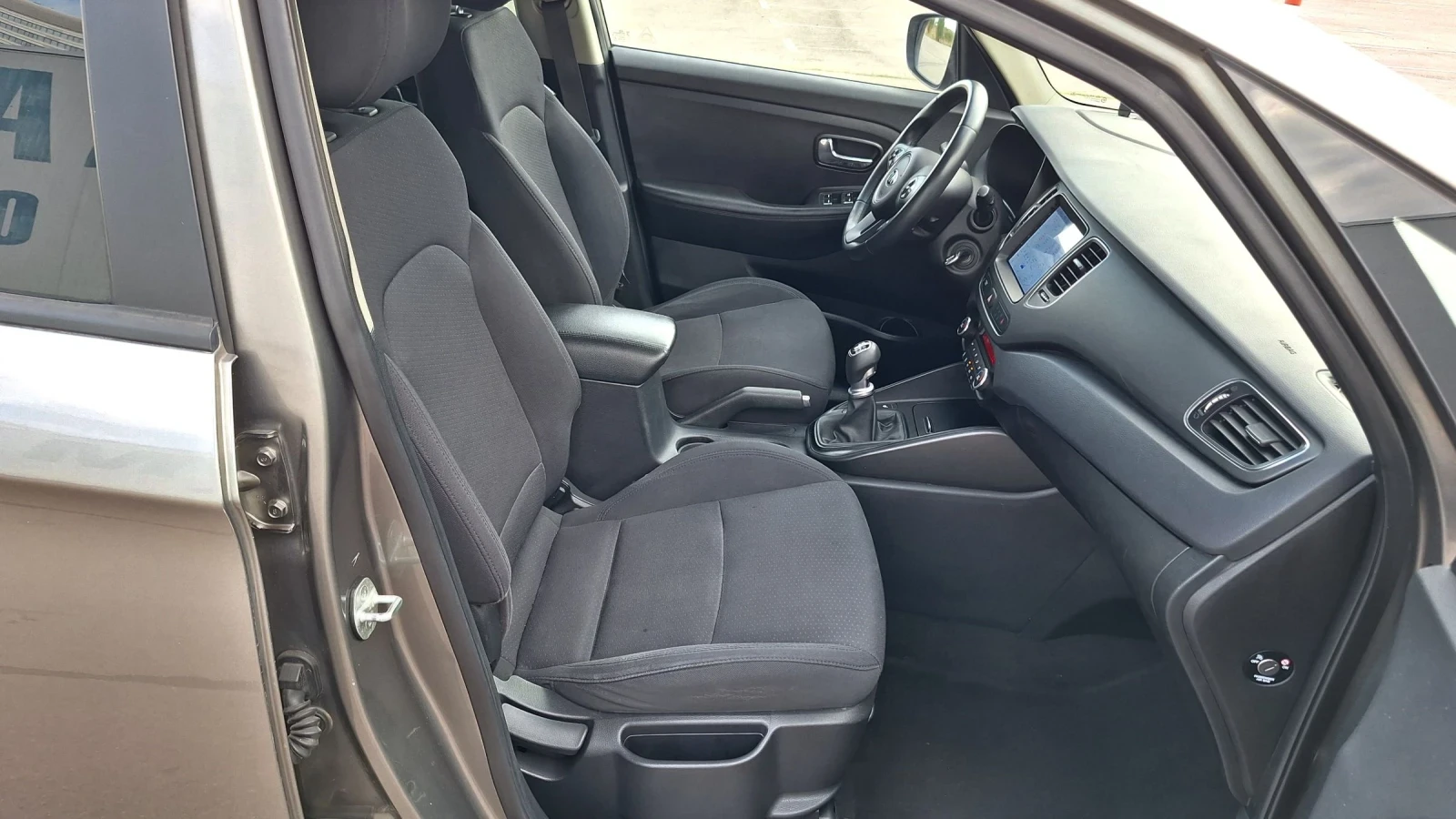 Kia Carens 1.6-135. 7-.- | Mobile.bg   13